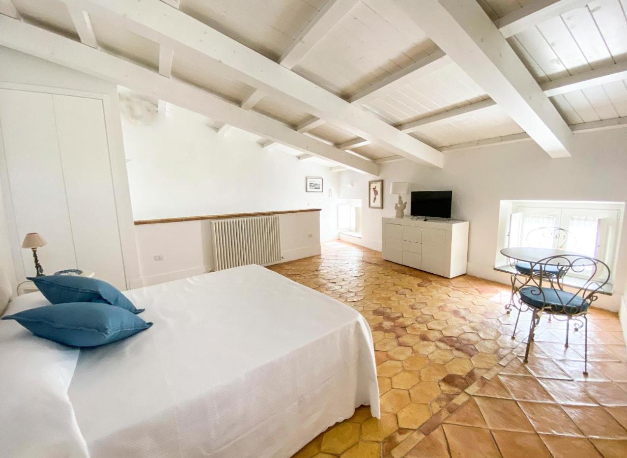 Villa Residenza Ucci Ali à Crotone Extérieur photo