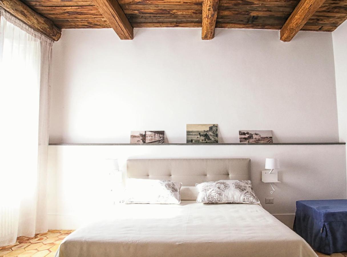 Villa Residenza Ucci Ali à Crotone Extérieur photo